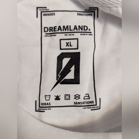 NWT Men's Dreamland Drama Mask Embroidered White T-shirt Size XL - Picture 3 of 10